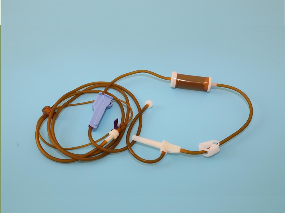 Disposable Precision Filter Light-Proof Infusion Set With Needle
